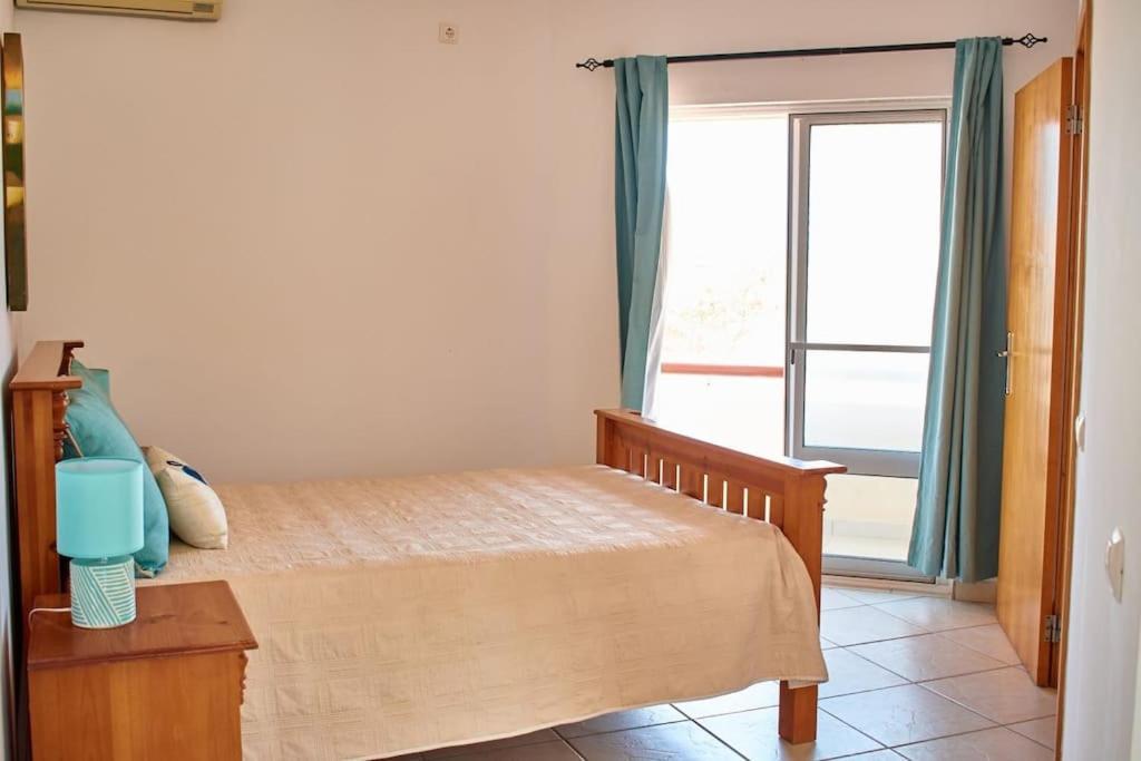 Apartamento T3 Encantador Com Piscina Wifi E Perto De Praia Santa Maria Eksteriør billede