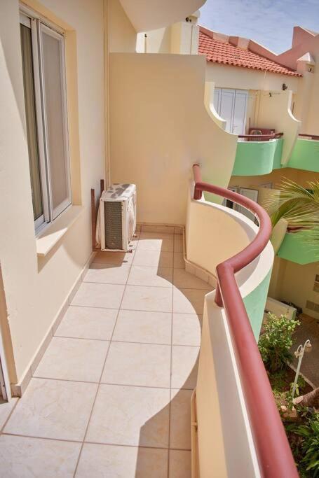 Apartamento T3 Encantador Com Piscina Wifi E Perto De Praia Santa Maria Eksteriør billede